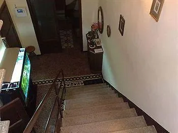 A Casa Doina Airport Гостевой дом Пиза