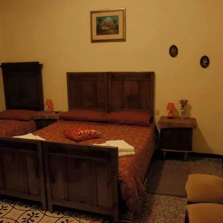Konukevi A Casa Doina Airport 3*