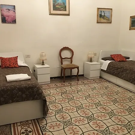 A Casa Doina Airport 3* Pisa
